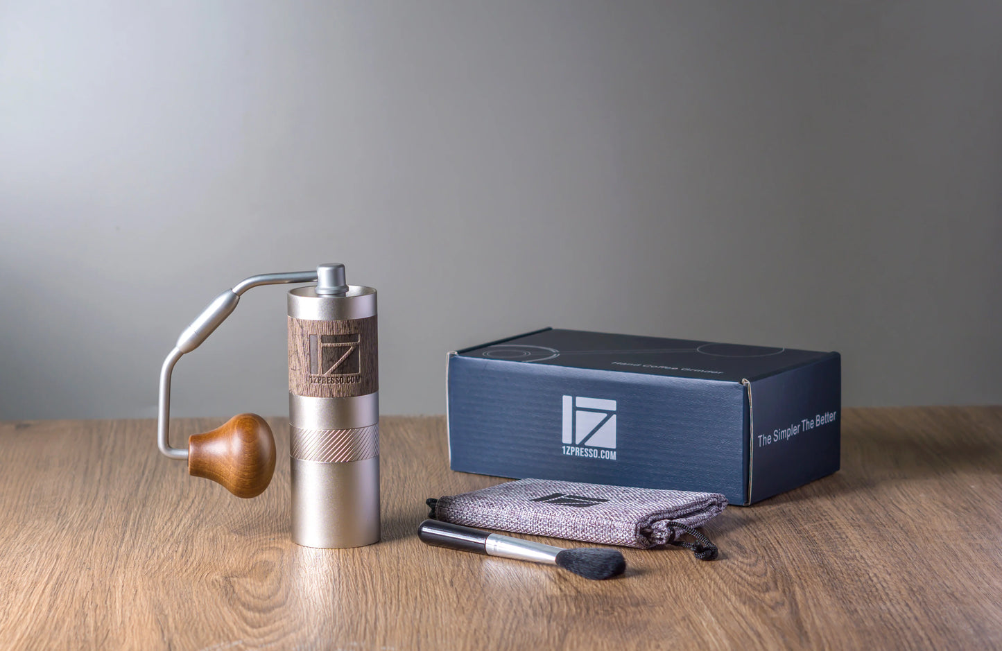 1ZPRESSO Q HEPTAGONAL MANUAL COFFEE GRINDER